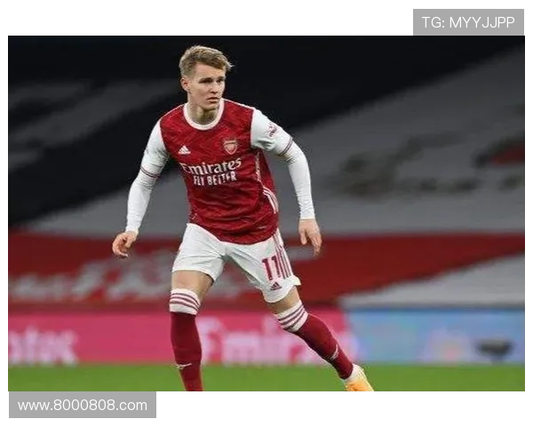 阿斯:楚阿梅尼成法皇中场核心 阿斯:楚阿梅尼成法皇中场核心